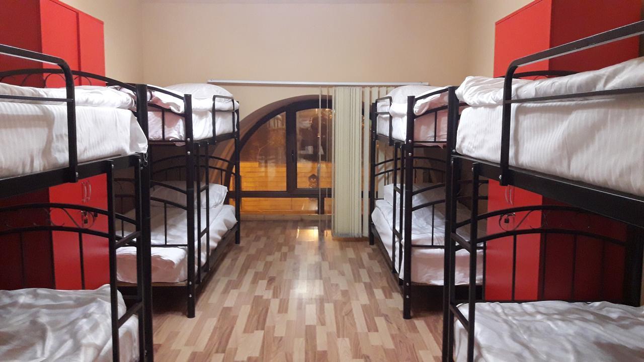 Loft Hostel Баку Экстерьер фото