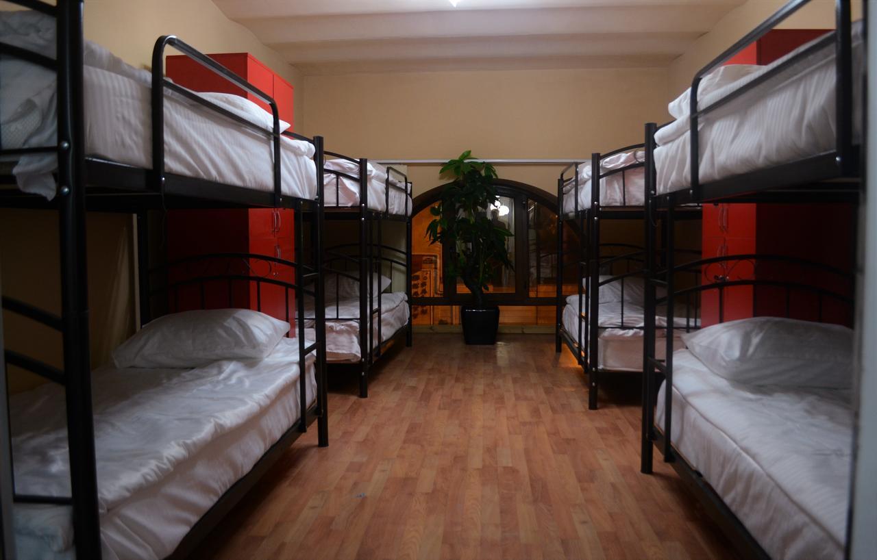 Loft Hostel Баку Экстерьер фото